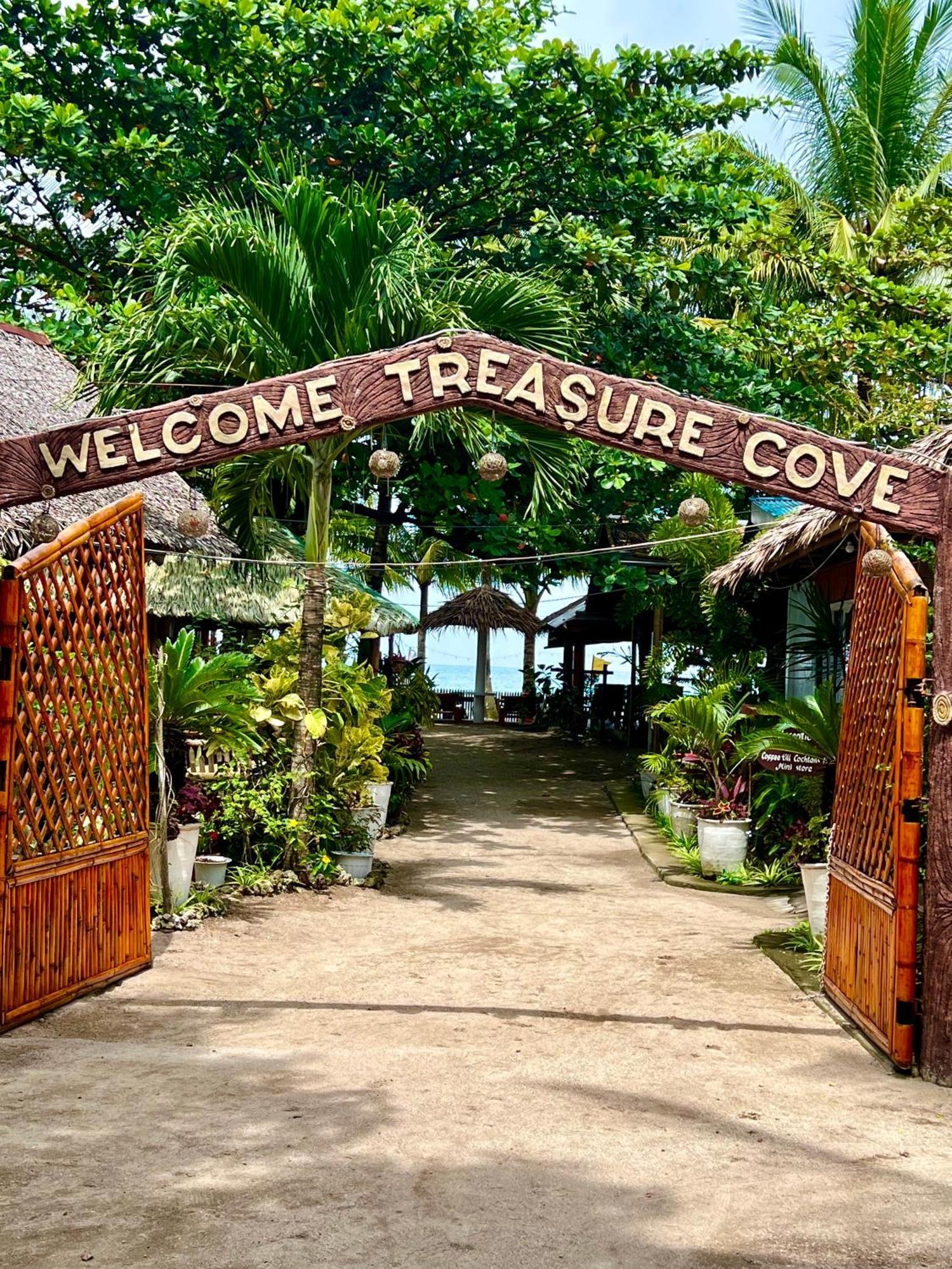 Treasure Beach Resort Carles ภายนอก รูปภาพ