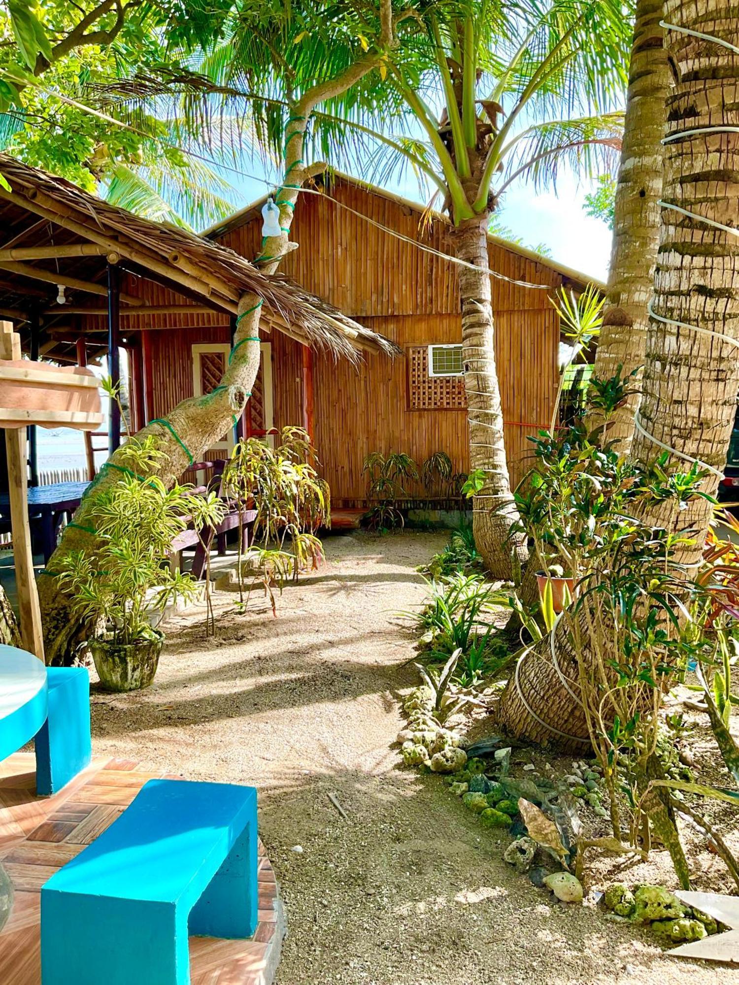 Treasure Beach Resort Carles ภายนอก รูปภาพ