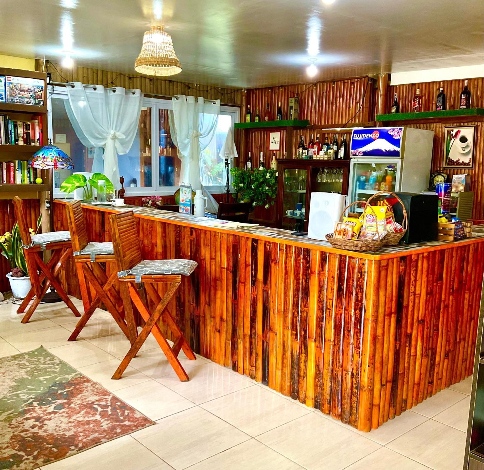 Treasure Beach Resort Carles ภายนอก รูปภาพ